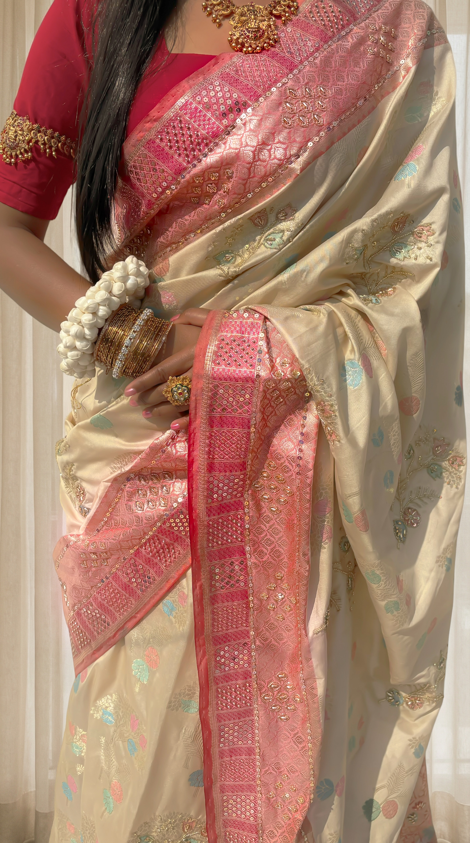 Gauri-Vastra (गौरी-वस्त्र)